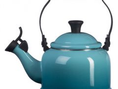 Whistling Hot Water Kettle