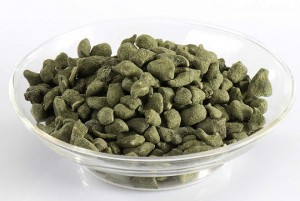 Ginseng Oolong - Chinese origin method - The powder is blended in after tea leaf is rolled and processed